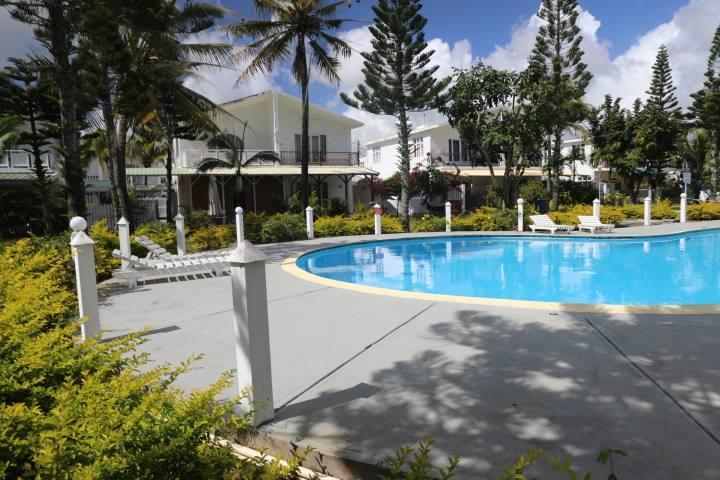 La Francaise Hotell Pereybere Beach Exteriör bild