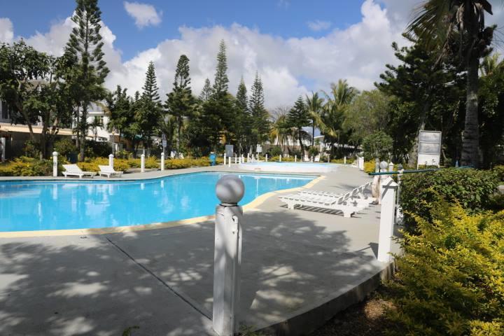 La Francaise Hotell Pereybere Beach Exteriör bild