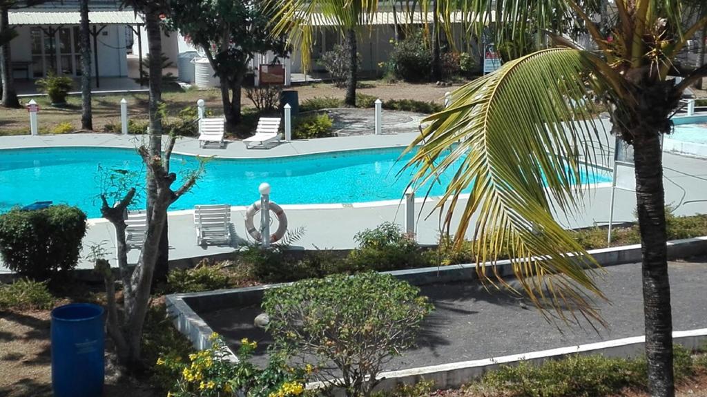 La Francaise Hotell Pereybere Beach Exteriör bild